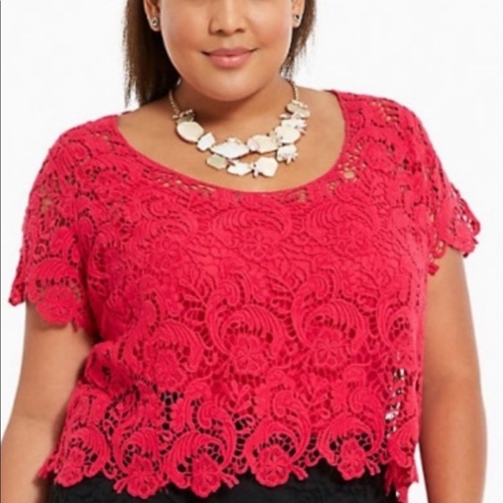 Torrid Lace Crochet Pink Crop Top size 0
